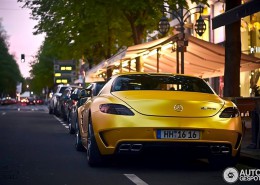 SLS C197 Mercedes Tuning AMG Bodykit Felgen Auspuff Spurverbreiterung Carbon