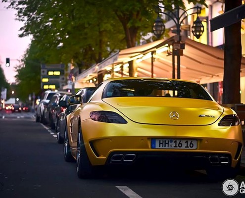 SLS C197 Mercedes Tuning AMG Bodykit Felgen Auspuff Spurverbreiterung Carbon
