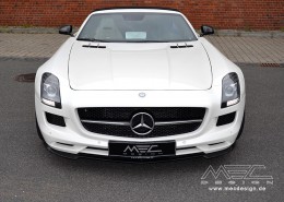 SLS R197 Mercedes Tuning AMG Bodykit Felgen Auspuff Spurverbreiterung Carbon