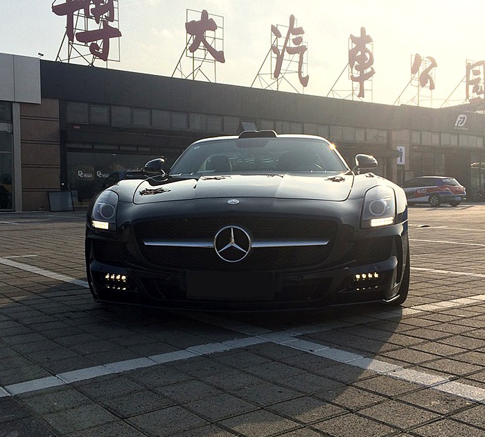 SLS C197 Mercedes Tuning AMG Bodykit Wheels Exhaust Spacer Carbon