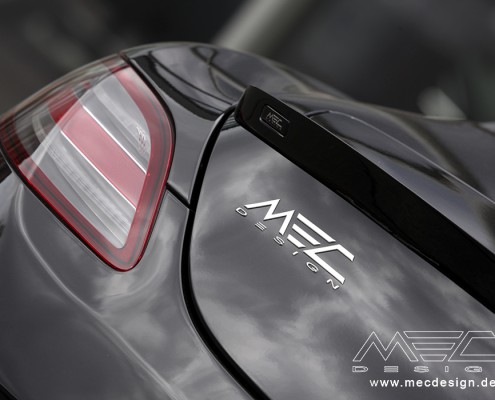 SLS C197 Mercedes Tuning AMG Bodykit Felgen Auspuff Spurverbreiterung Carbon