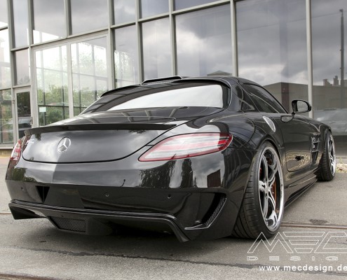SLS C197 Mercedes Tuning AMG Bodykit Felgen Auspuff Spurverbreiterung Carbon