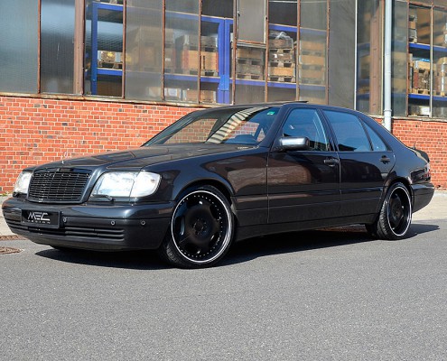W140 V140 S-Klasse Mercedes Tuning AMG Bodykit Felgen Auspuff Spurverbreiterung Carbon