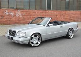 W124 Mercedes Tuning AMG Bodykit Wheels Exhaust Spacer Carbon