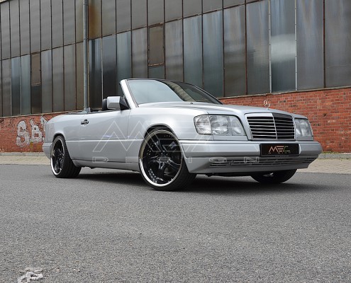 W124 Mercedes Tuning AMG Bodykit Wheels Exhaust Spacer Carbon