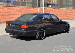W140 V140 S-Klasse Mercedes Tuning AMG Bodykit Felgen Auspuff Spurverbreiterung Carbon