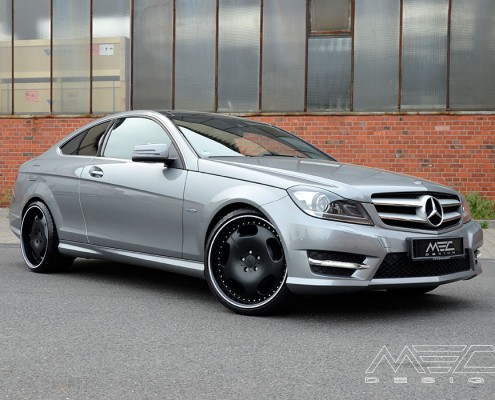 W204 C204 S204 C-Klasse Mercedes Tuning AMG Bodykit Felgen Auspuff Spurverbreiterung Carbon