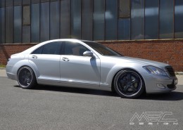 W221 V221 S-Klasse Mercedes Tuning AMG Bodykit Felgen Auspuff Spurverbreiterung Carbon
