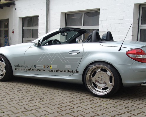R171 SLK Roadster Mercedes Tuning AMG Bodykit Felgen Auspuff Spurverbreiterung Carbon