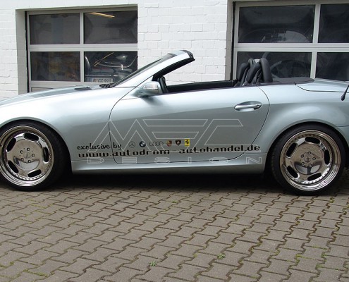 R171 SLK Roadster Mercedes Tuning AMG Bodykit Felgen Auspuff Spurverbreiterung Carbon