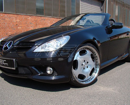 R171 SLK Roadster Mercedes Tuning AMG Bodykit Felgen Auspuff Spurverbreiterung Carbon