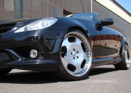 R171 SLK Roadster Mercedes Tuning AMG Bodykit Felgen Auspuff Spurverbreiterung Carbon
