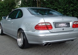 W208 A208 CLK Mercedes Tuning AMG Bodykit Felgen Auspuff Spurverbreiterung Carbon