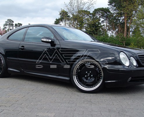 W208 A208 CLK Mercedes Tuning AMG Bodykit Felgen Auspuff Spurverbreiterung Carbon