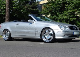 W209 A209 CLK Mercedes Tuning AMG Bodykit Wheels Exhaust Spacer Carbon