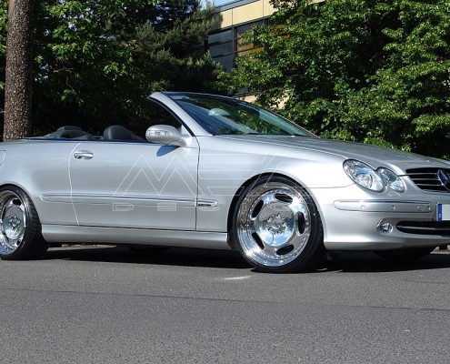 W209 A209 CLK Mercedes Tuning AMG Bodykit Wheels Exhaust Spacer Carbon
