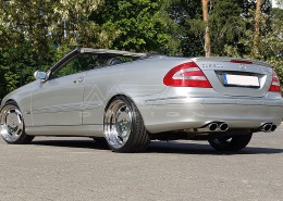 W209 A209 CLK Mercedes Tuning AMG Bodykit Wheels Exhaust Spacer Carbon