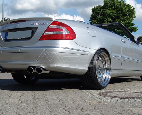 W209 A209 CLK Mercedes Tuning AMG Bodykit Wheels Exhaust Spacer Carbon