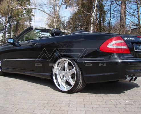W209 A209 CLK Mercedes Tuning AMG Bodykit Felgen Auspuff Spurverbreiterung Carbon