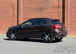 X156 GLA Mercedes Tuning AMG Bodykit Felgen Auspuff Spurverbreiterung Carbon