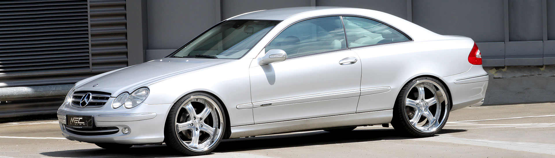 W209 A209 CLK Mercedes Tuning AMG Bodykit Felgen Auspuff Spurverbreiterung Carbon
