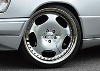 W124 Mercedes Tuning AMG Bodykit Felgen Auspuff Spurverbreiterung Carbon