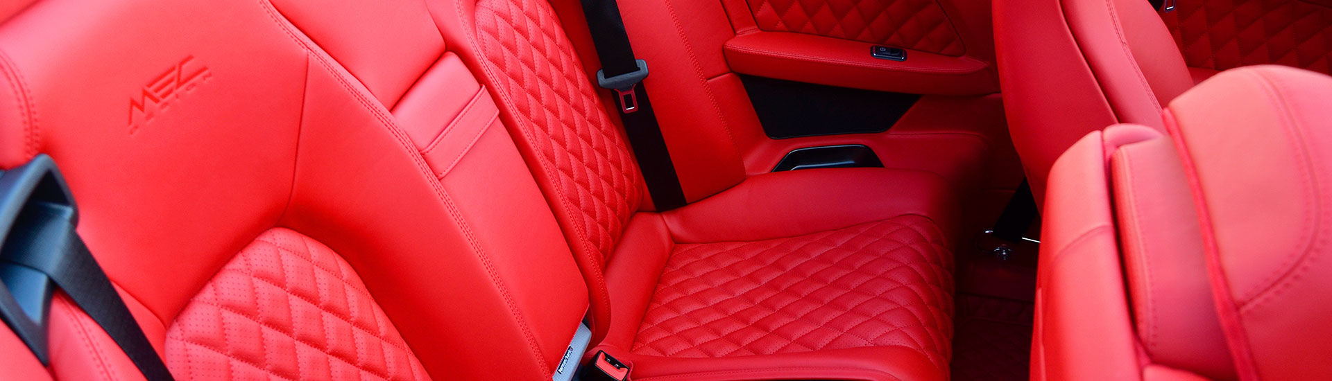 C207 A207 Mercedes Tuning AMG Interieur Carbon Leder